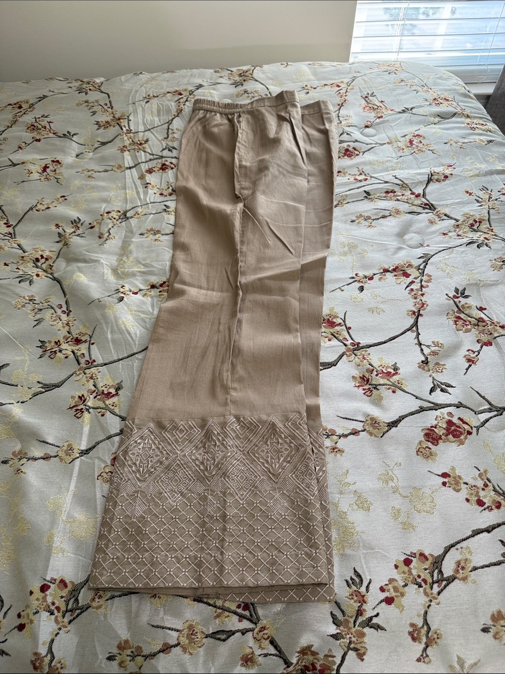 Beech tree embroidered bootcut trousers